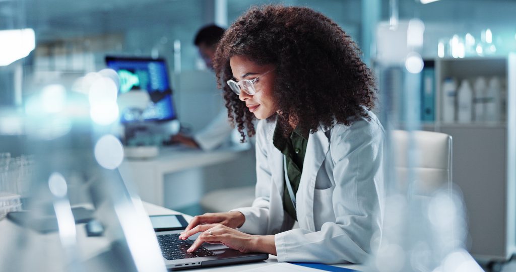 farmacia ou biomedicina
