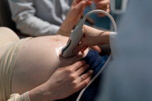  Como seguir na carreira de Obstetrícia: caminhos para estudantes de Medicina