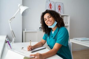 O que avaliar na grade curricular de Medicina antes de escolher 