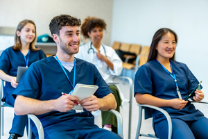 Vestibular, ENEM ou segunda graduação: o que muda para quem quer cursar Medicina?